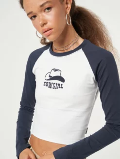 Minga London Cowgirl Hat Baseball Tee Clothing