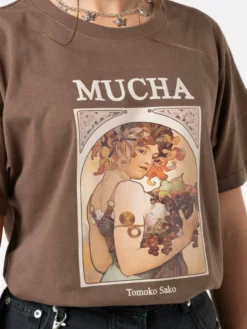 Minga London Alphonse Mucha Art T-shirt Clothing
