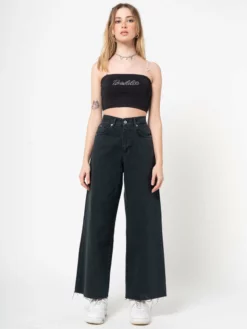 Minga London Clothing Baddie Rhinestone Heart Strap Crop Top