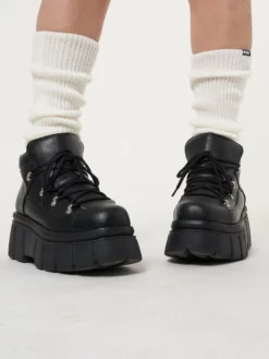 Minga London Chunky Knitted Leg Warmers Most Wanted