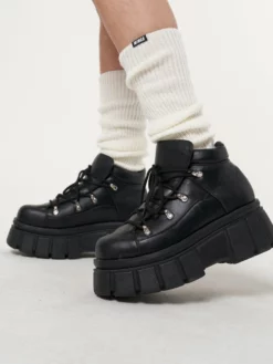 Minga London Chunky Knitted Leg Warmers Most Wanted