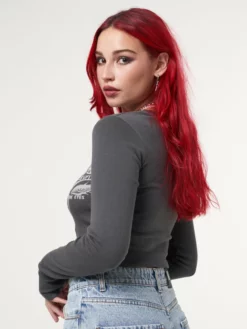 Minga London Most Wanted Lex Yeux Graphic Crop Top